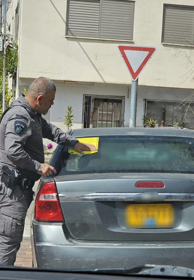 الشرطة تقوم بحملة ضد السيارات الخردة والغير صالحة في جلجولية 